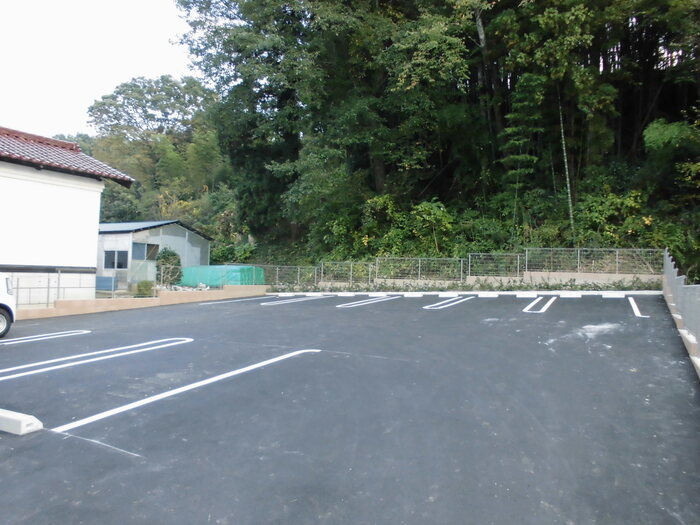 Ｄ－ｒｏｏｍ清水の駐車場|駐車場