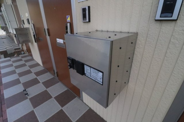 Ｄ－ｒｏｏｍ小倉寺 Ａ|宅配ボックス