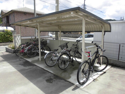 【その他共用部分】 | サロン・ド・ＲＩＫＵ | 駐輪場