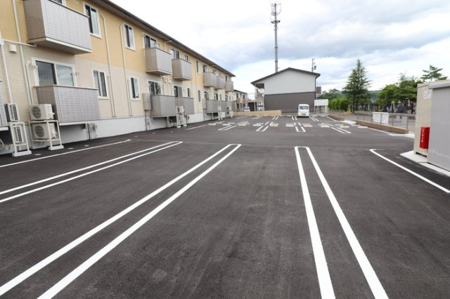 ハニーテラスの駐車場|駐車場