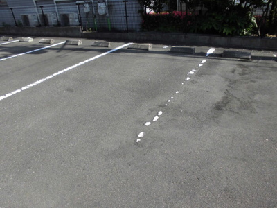 【駐車場】 | シンパティーア Ａ | 駐車場