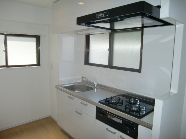 ブリード神戸壱番館のその他