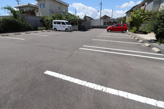 セジュール シンメイの駐車場|駐車場