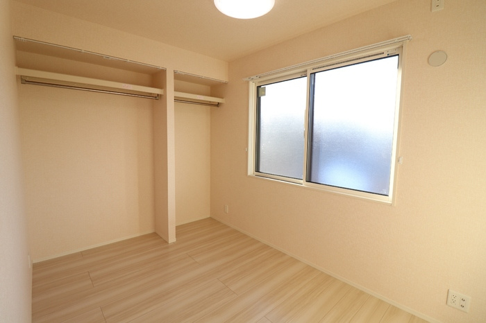 ロイジェントパークス野田町5丁目 A棟の洋室|洋室