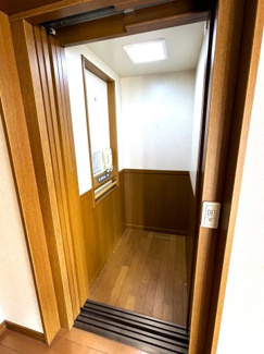 【設備】 | 弘前市品川町・中古住宅 | エレベーター
