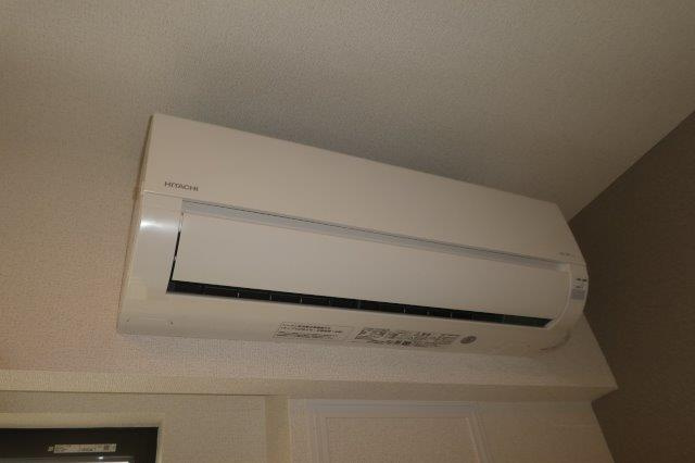 倉敷市中庄のアパートの設備|洋室エアコン