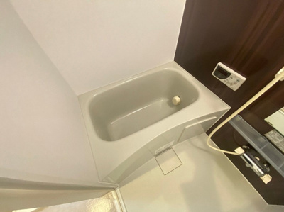 【浴室】 | パティオ博多南Ⅱ | 別号室の写真になります。現況優先。