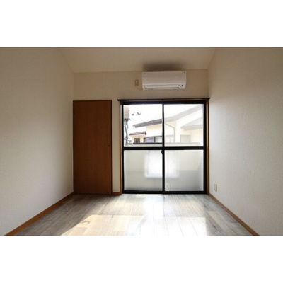 【内装】 | ロリエンフラットⅡ | 別号室の写真になります。現況優先。