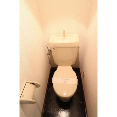 【トイレ】 | ロリエンフラットⅡ | 別号室の写真になります。現況優先。