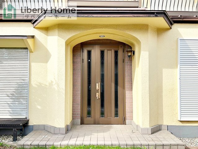土浦市中村南6丁目　中古戸建のエントランス