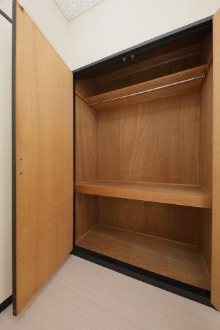 ベルハイツ御所の収納