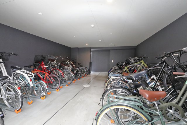 学生会館 スタジオM御所西のその他共用部分|駐輪場