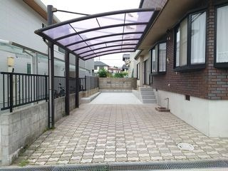 口田５丁目Ｈ邸の駐車場