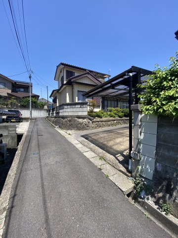 菜根四丁目　古屋付き　住宅用地の周辺