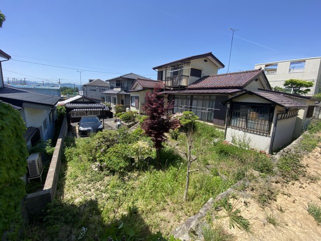 菜根四丁目　古屋付き　住宅用地の周辺