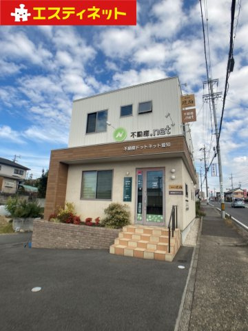 アクティスビルの周辺