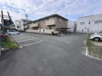 【駐車場】 | ソレアードカーサ