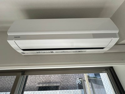 【設備】 | ルーチェ日吉 | 暑い夏や寒い冬に大活躍！リビングダイニングキッチンにあるエアコンです☆冷暖房完備で1年中快適に過ごせます♪