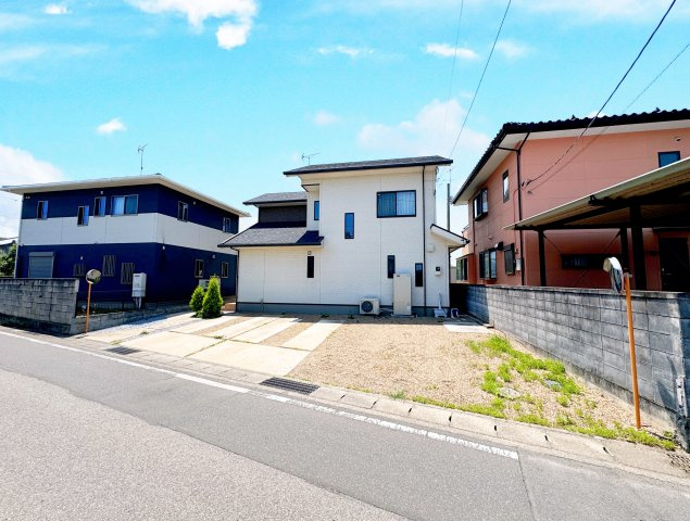 太田市龍舞町　中古住宅の外観
