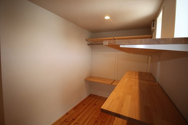 新本町　中古戸建　（未入居物件）の収納|2Ｆ　北東の部屋　6.13帖
