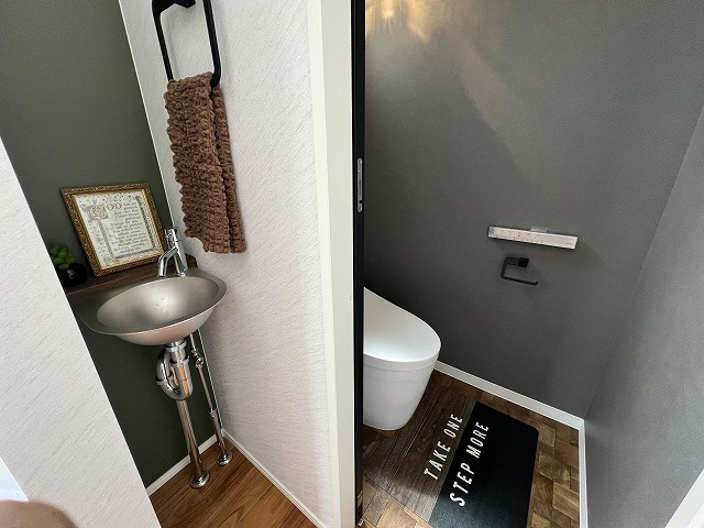 新本町　中古戸建　（未入居物件）の独立洗面台