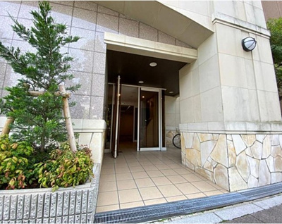 【エントランス】 | バンベール堺フェニックス通り | 清潔なエントランスです