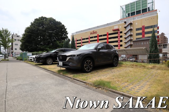【駐車場】 | グリシーヌ栄 | 車をお持ちの方に嬉しい駐車場付きの物件です
