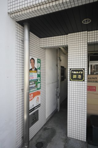 ベルハイツ御池のエントランス