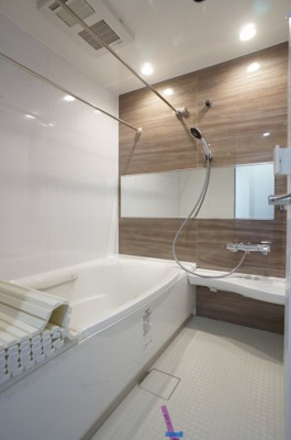 【浴室】 | Grigio TODA | 1616サイズのゆったりと広々した浴室です