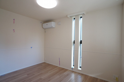 【洋室】 | Grigio TODA | 6.0帖洋室内観です。エアコン・照明設置済みです