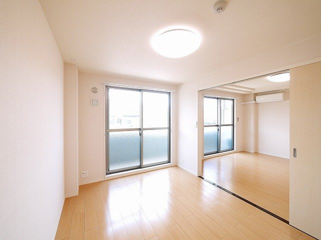 Ｃross　Ｒoad（クロス　ロード）の洋室|お子さんのお部屋にいかがでしょうか