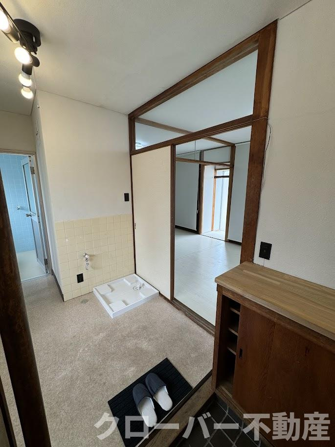 ローズマンションの玄関