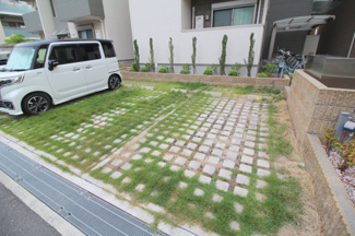 【駐車場】