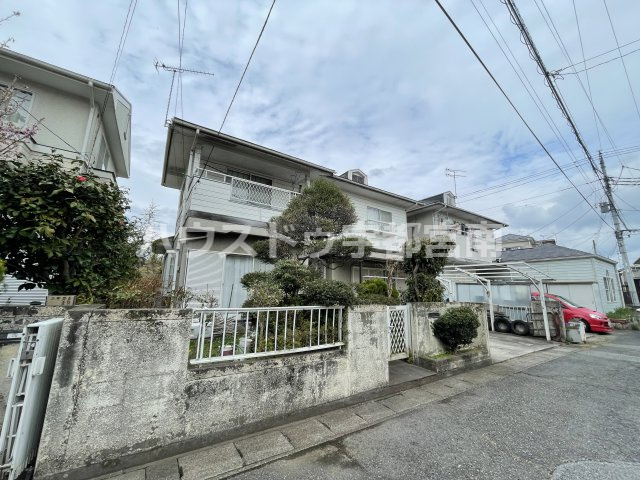 駒生町　中古住宅の画像