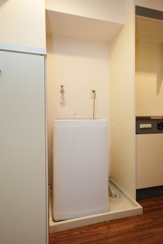 エスペランス四条烏丸の玄関|家具家電付きのお部屋もあります