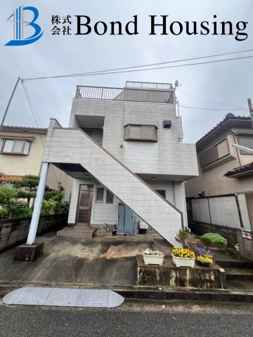 7SLDKの大空間・屋上バルコニー有・大久保町大窪・築３３年