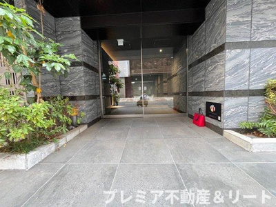 【エントランス】 | La Perla岩本町