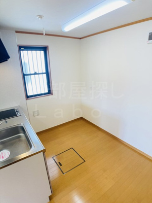 【キッチン】 | ファミーユＦ