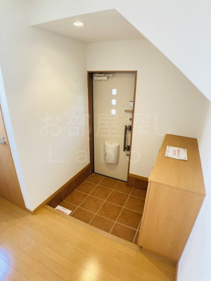 【玄関】 | ファミーユＦ