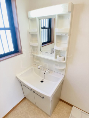 【洗面所】 | ファミーユＦ