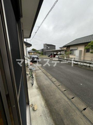 【庭】 | 柿本貸家