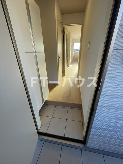 クオーレ鷺沼の玄関