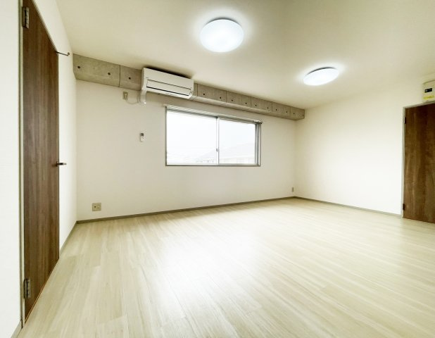 その木ハイツの居間・リビング