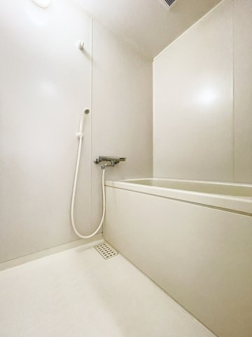 その木ハイツの浴室