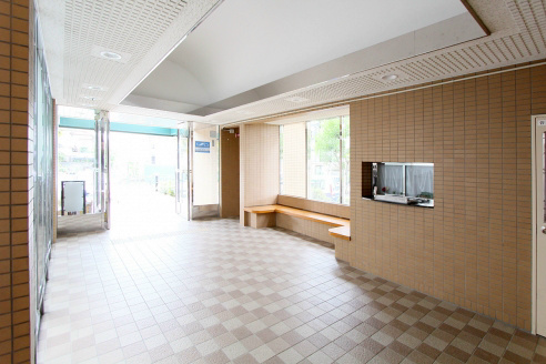 レオパルドのロビー