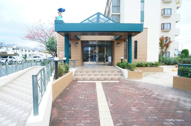 レオパルドのエントランス