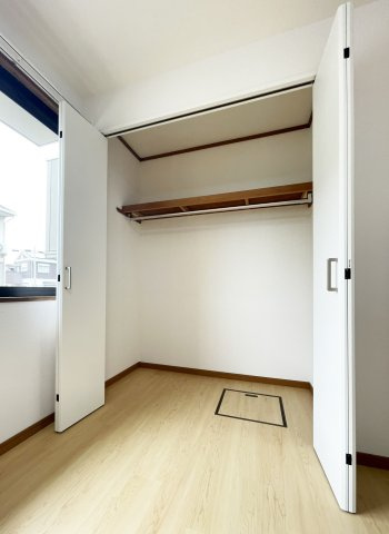 セジュール園木　Ｂ棟の居間・リビング