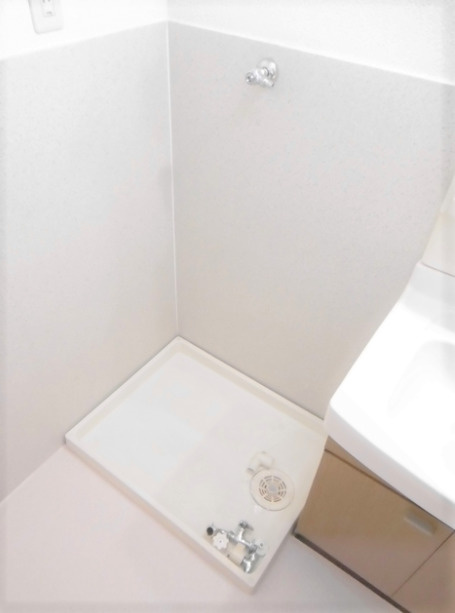 シャルムⅠの洗面所|ゆったりとスペースのある洗面所