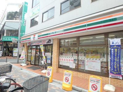 セブン－イレブン 蕨東口１番街店まで88ｍ