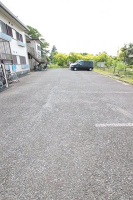★敷地内駐車場★（有料・要空き確認）